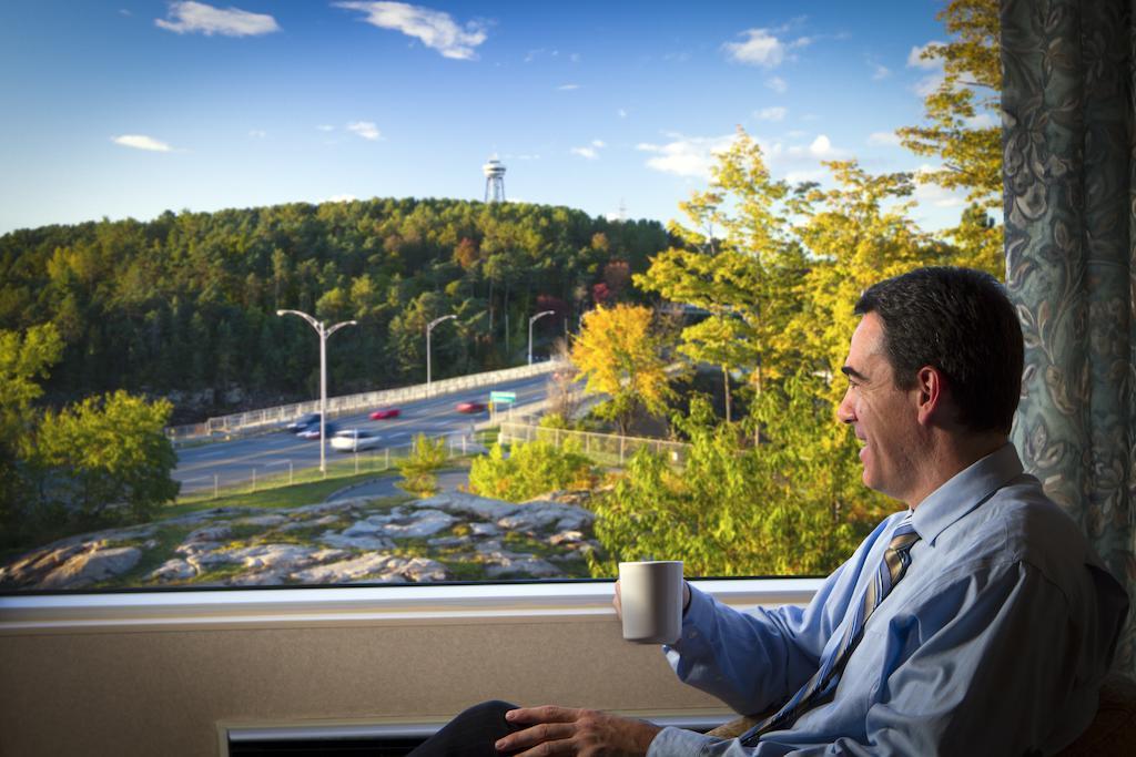 Comfort Inn & Suites Shawinigan Extérieur photo